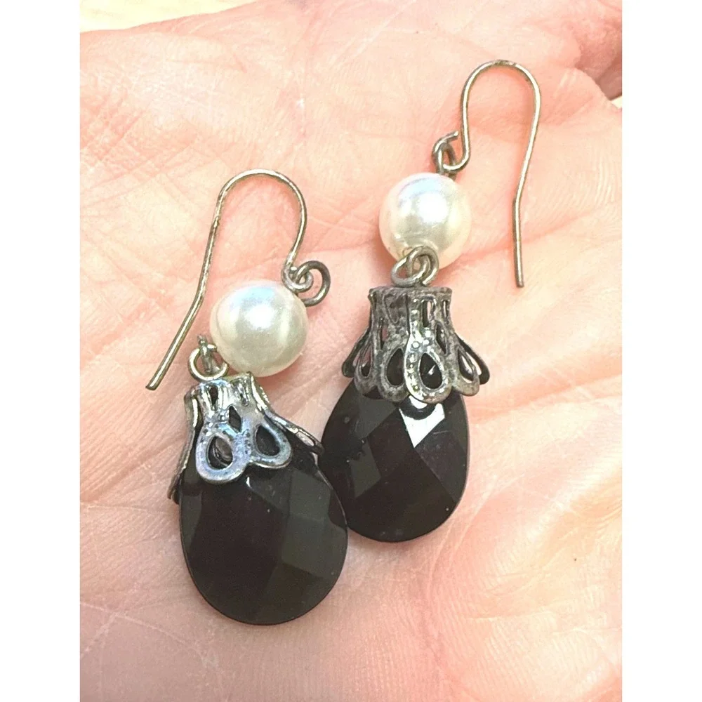 Black Faceted‎ Teardrop Pearl Dangle Earrings Vintage Gothic